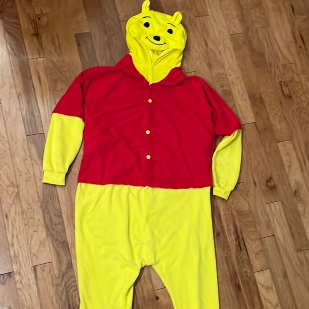 Plush fleece 1 piece oversized Disney Winnie the Pooh costume Teen adult Sz S